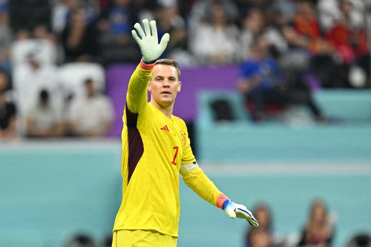 亚博app-赫内斯：世界杯必须派上最佳球员，健康的诺伊尔就该是德国队一门