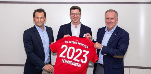 亚博体育官网-巴萨该如何买莱万？拜仁要的不止是钱