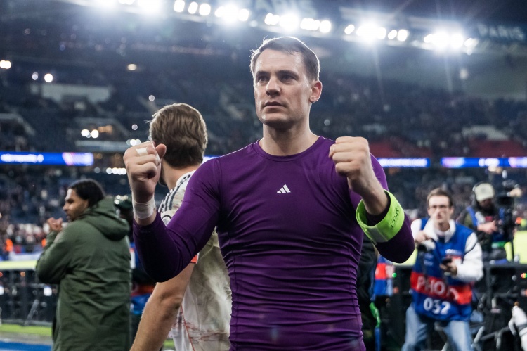 亚博体育平台-40岁诺伊尔单场9扑救，俱乐部生涯592场也仅有2次扑救数更多